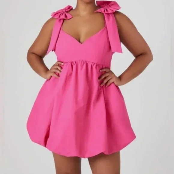 Forever 21 Plus Hibiscus Pink Bubble Hem Bow Shoulder Mini Dress 0X NWT - Picture 2 of 6